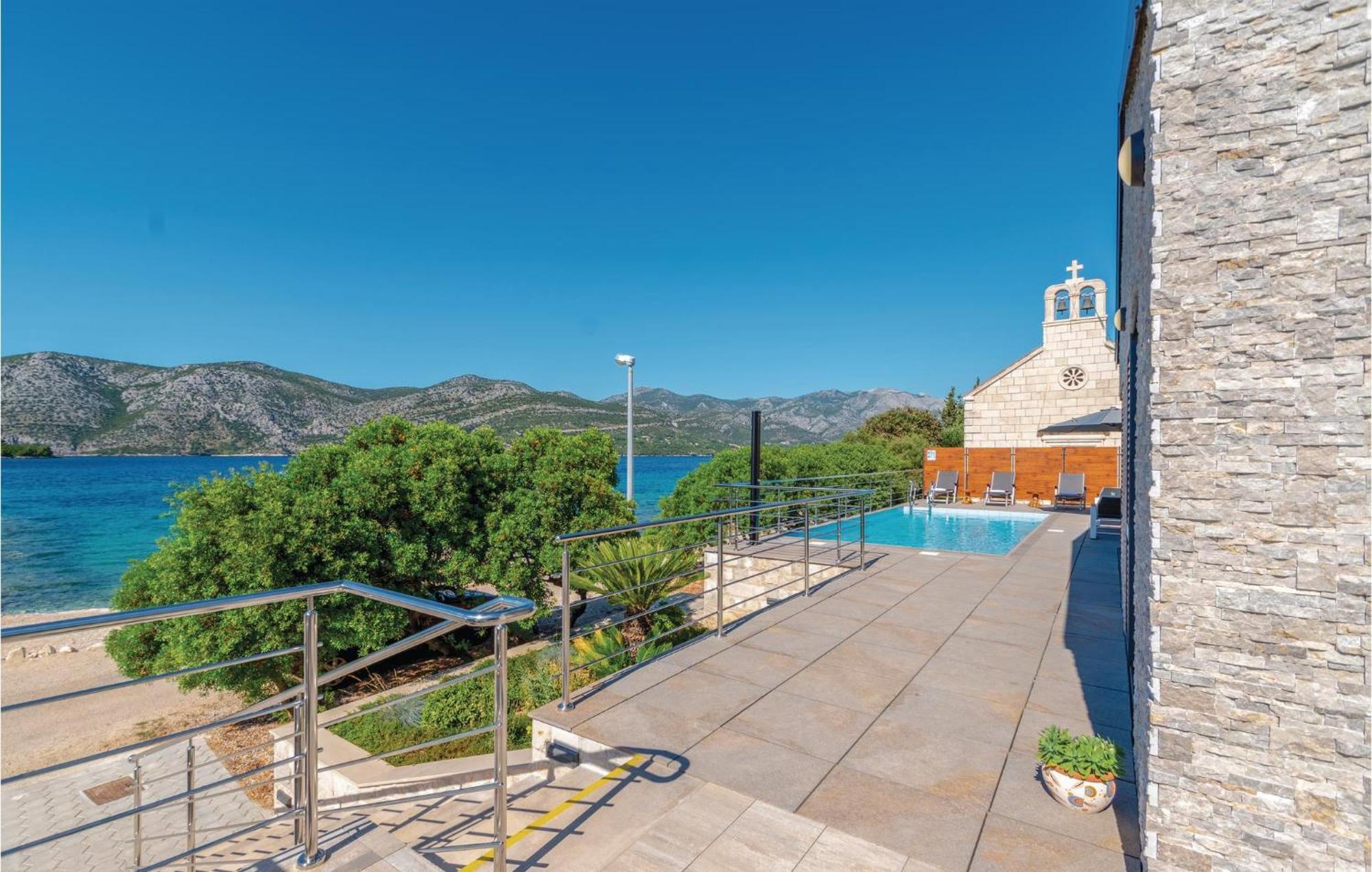 Nice Home In Kneze With Wifi Pupnat Exterior foto